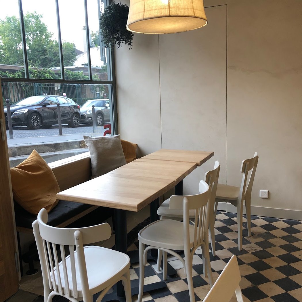 Les 5 Marches - café cantine 2